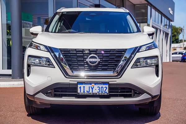 2024 Nissan X-TRAIL ST T33