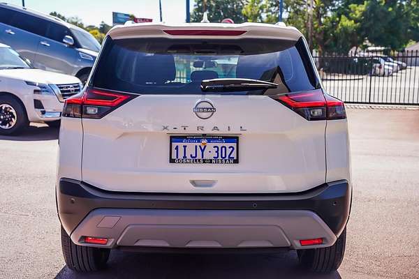 2024 Nissan X-TRAIL ST T33