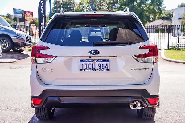 2023 Subaru Forester 2.5i S5