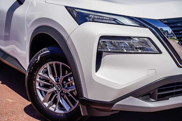 2024 Nissan X-TRAIL ST T33