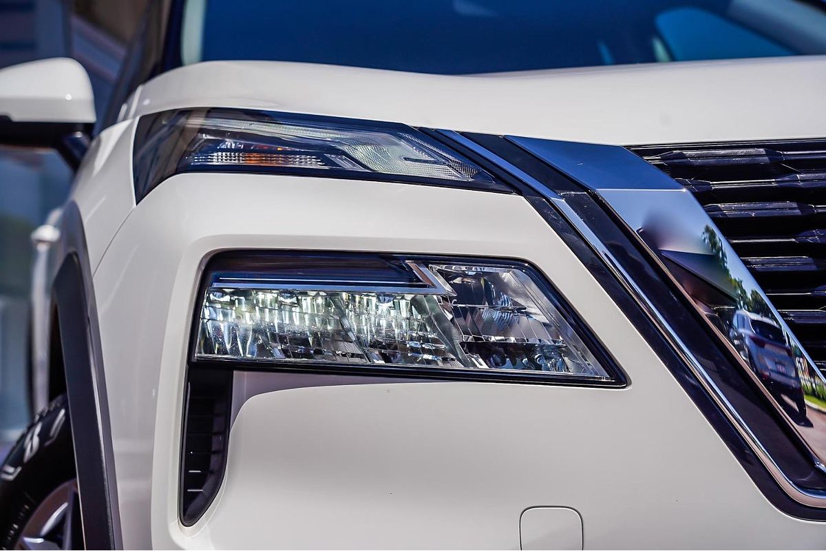2024 Nissan X-TRAIL ST T33