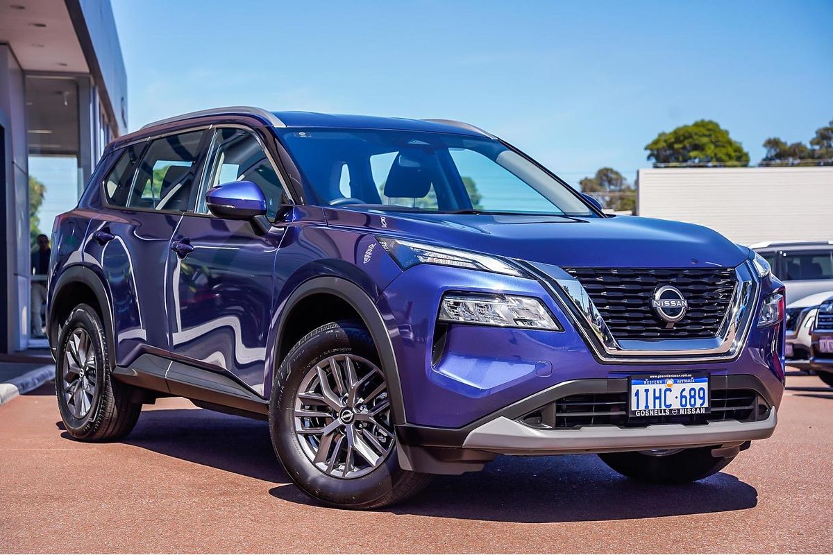 2024 Nissan X-TRAIL ST T33