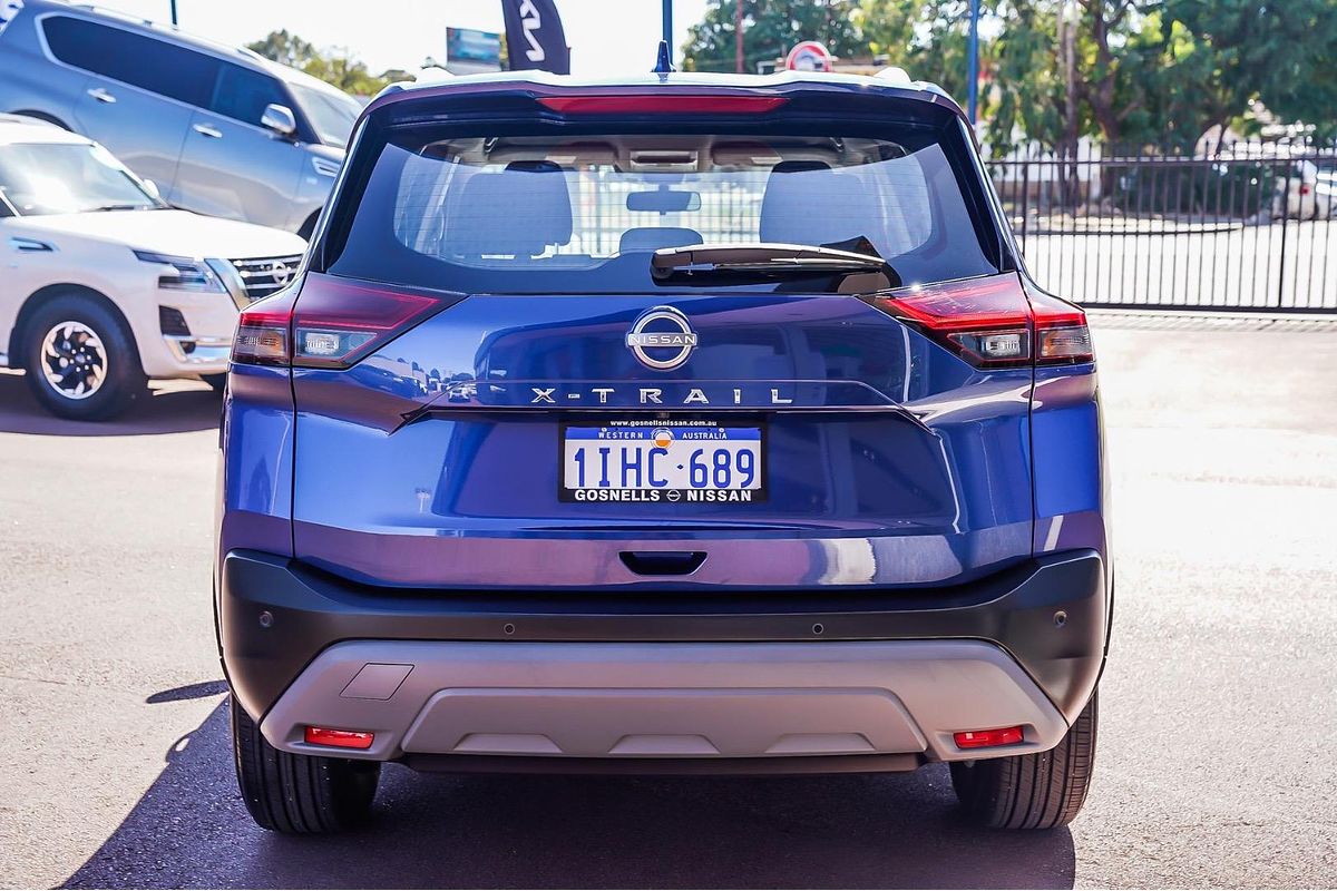 2024 Nissan X-TRAIL ST T33