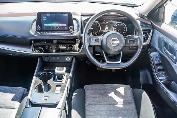 2024 Nissan X-TRAIL ST T33