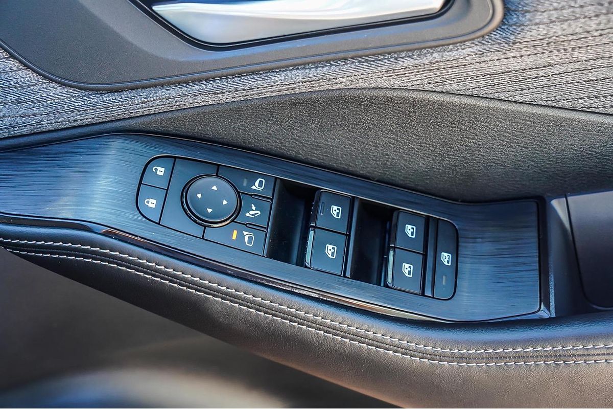 2024 Nissan X-TRAIL ST T33