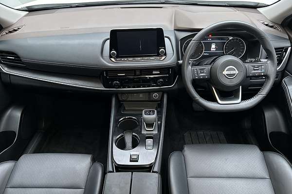 2023 Nissan X-TRAIL ST-L T33