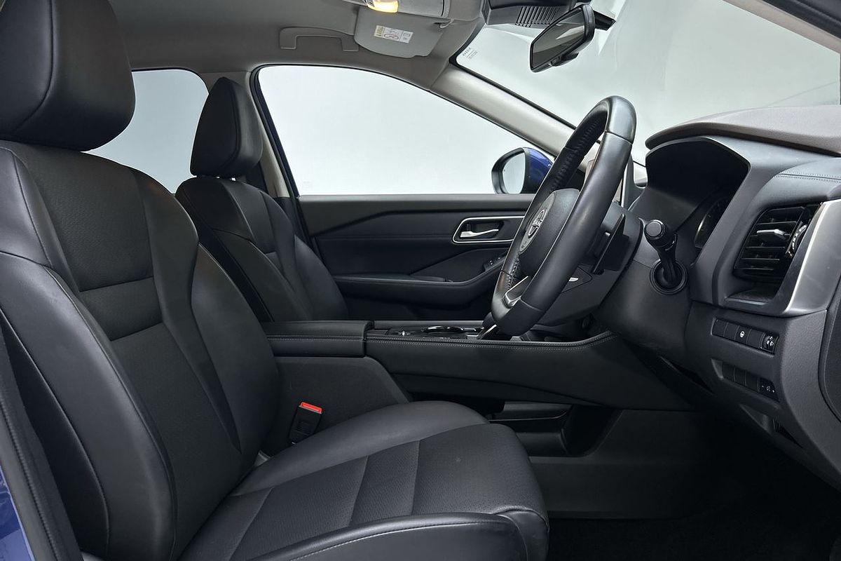 2023 Nissan X-TRAIL ST-L T33