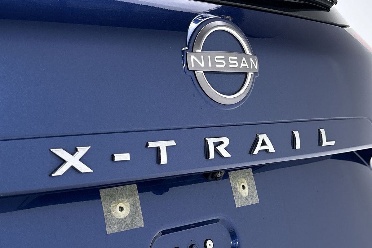 2023 Nissan X-TRAIL ST-L T33