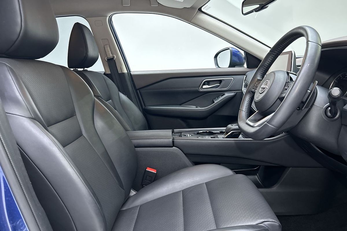 2023 Nissan X-TRAIL ST-L T33