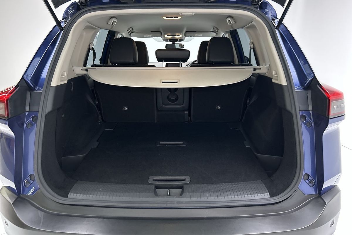 2023 Nissan X-TRAIL ST-L T33