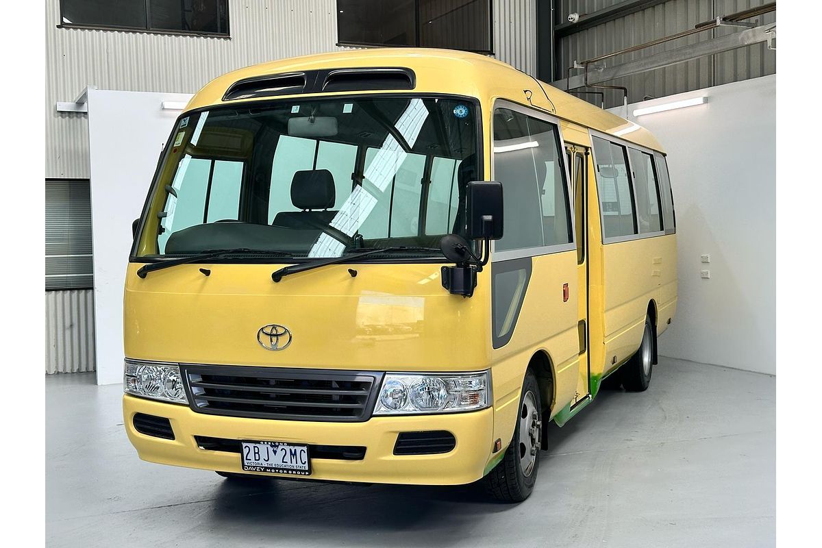 2013 Toyota COASTER