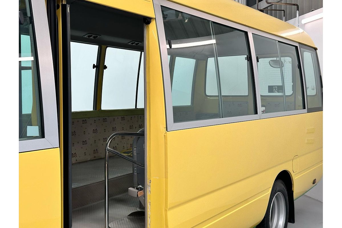 2013 Toyota COASTER