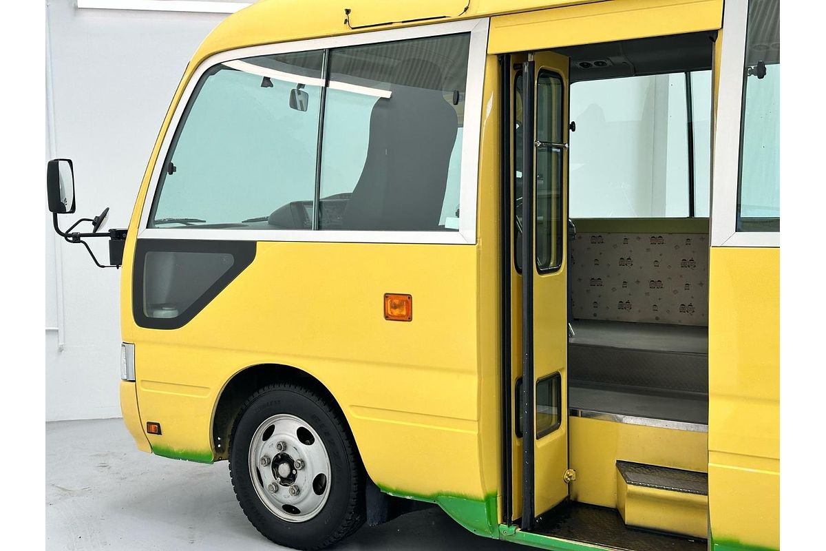 2013 Toyota COASTER