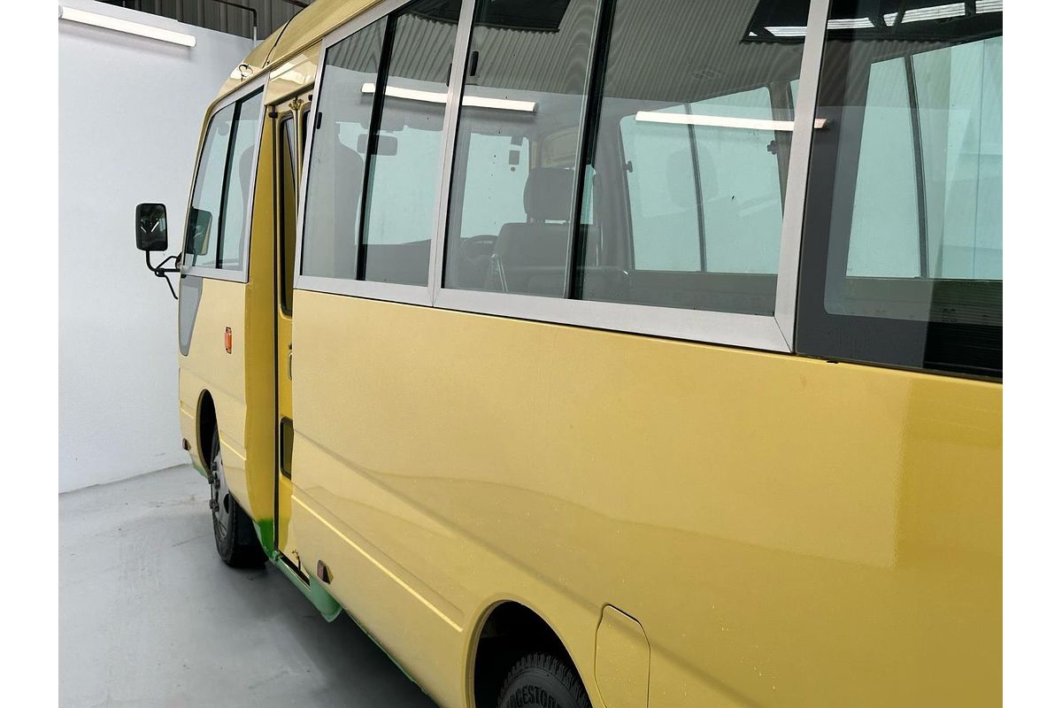 2013 Toyota COASTER