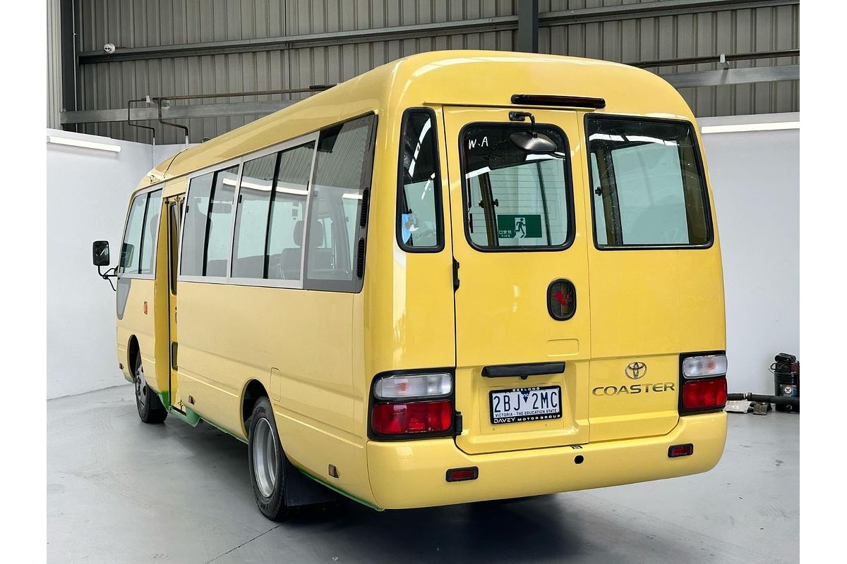 2013 Toyota COASTER