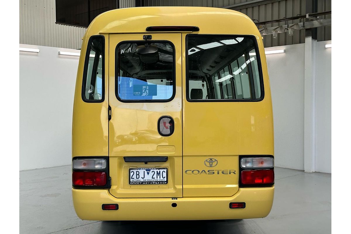 2013 Toyota COASTER