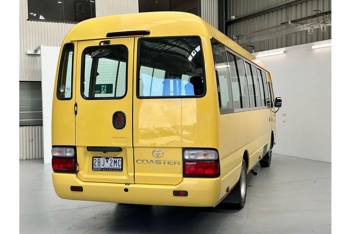 2013 Toyota COASTER