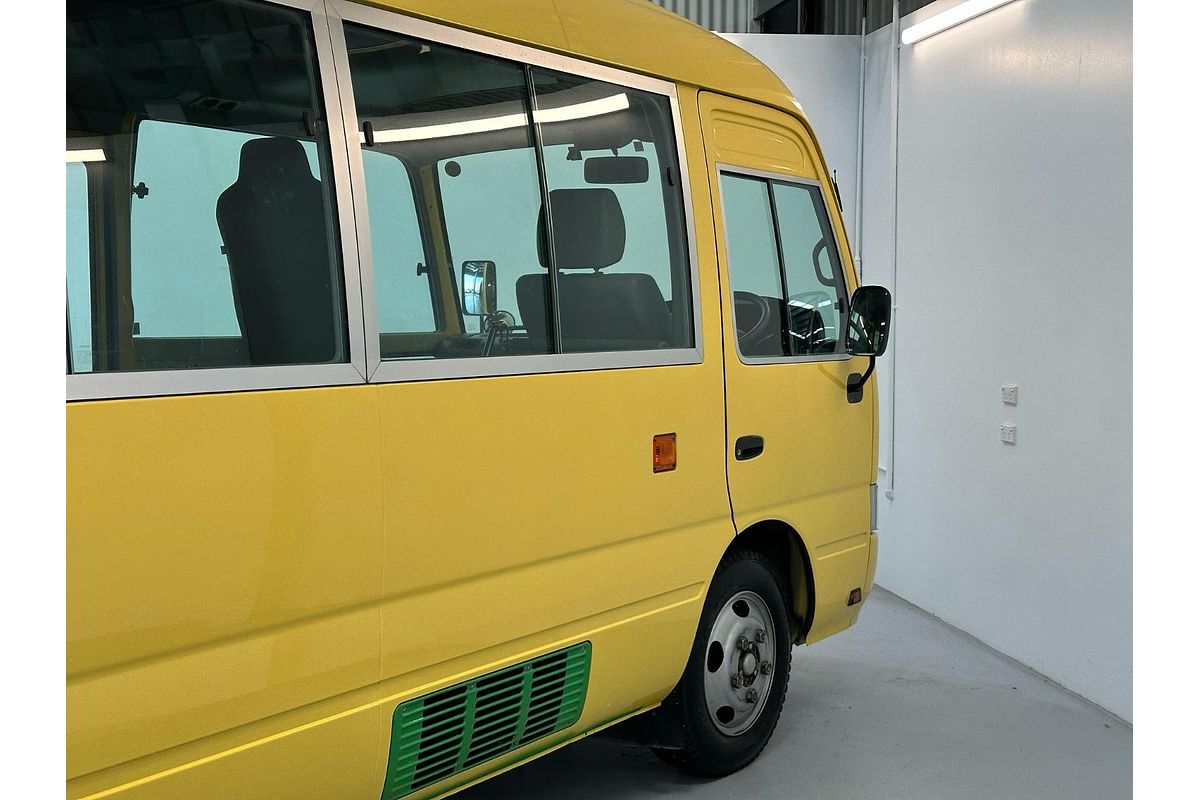 2013 Toyota COASTER