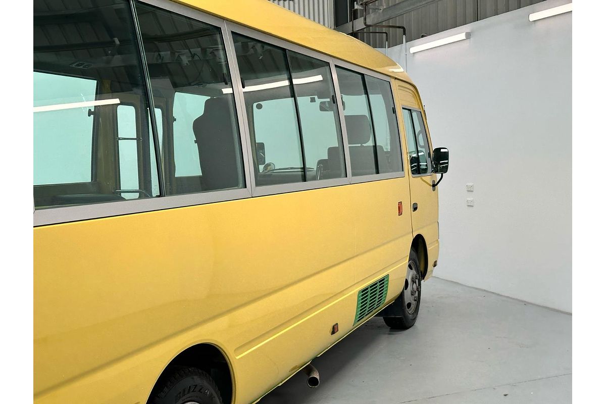 2013 Toyota COASTER
