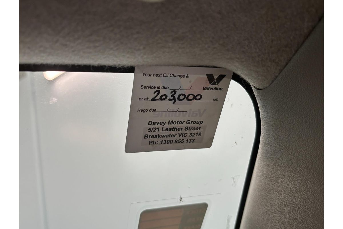 2016 Toyota Hiace GL TRH200