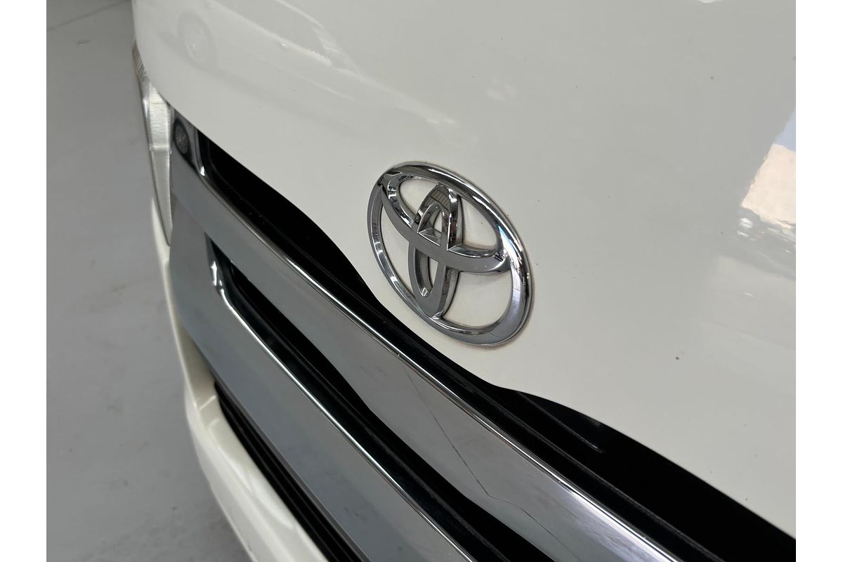 2016 Toyota Hiace GL TRH200