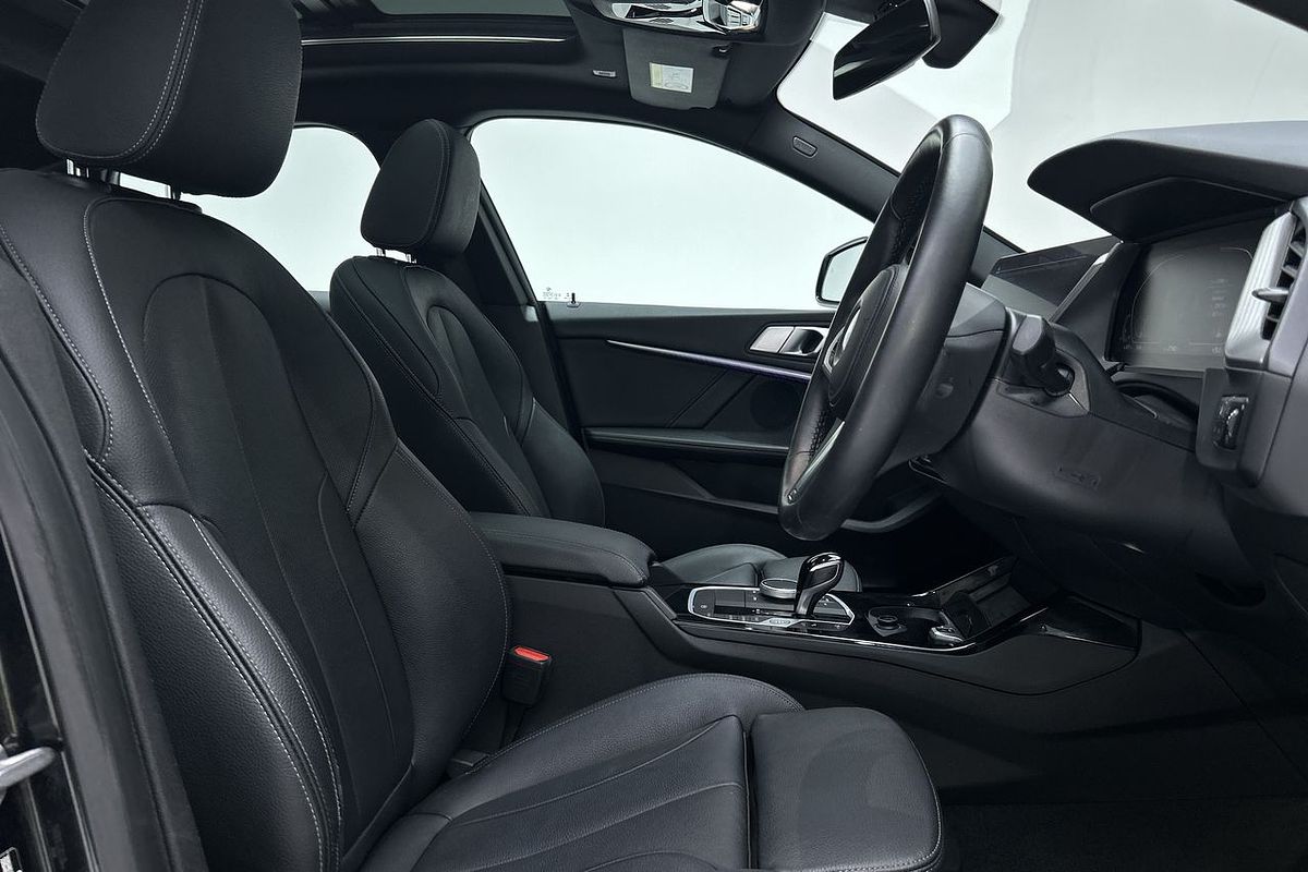 2022 BMW 2 Series 218i M Sport F44