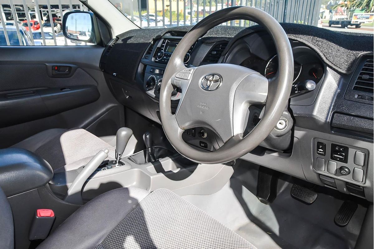 2013 Toyota Hilux SR KUN26R 4X4