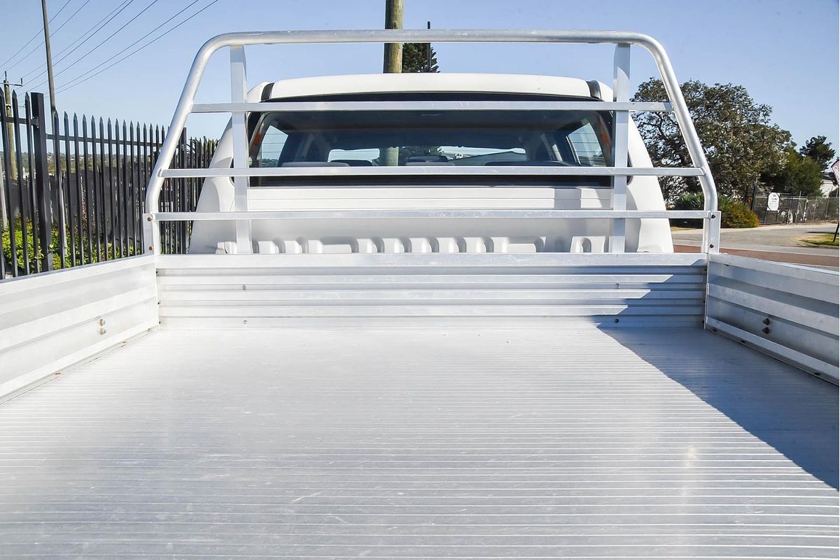 2013 Toyota Hilux SR KUN26R 4X4