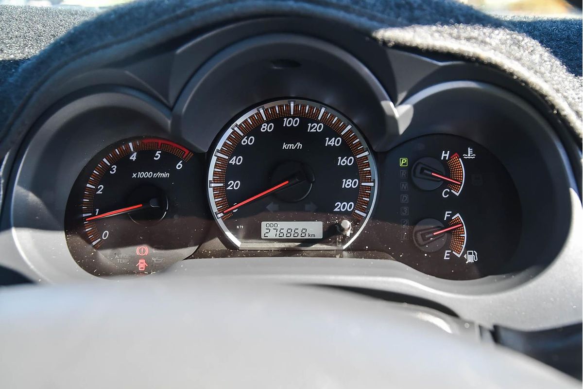 2013 Toyota Hilux SR KUN26R 4X4