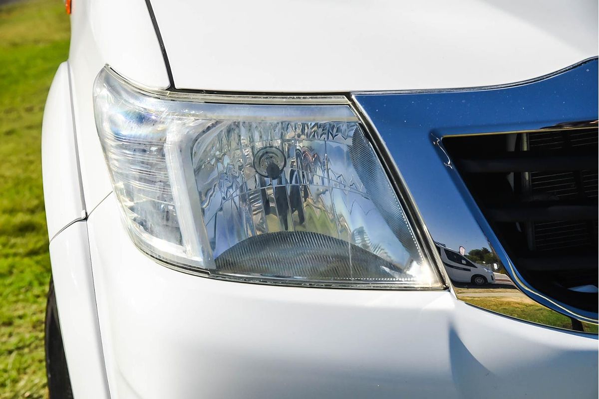 2013 Toyota Hilux SR KUN26R 4X4