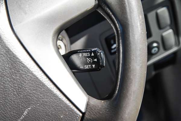 2013 Toyota Hilux SR KUN26R 4X4