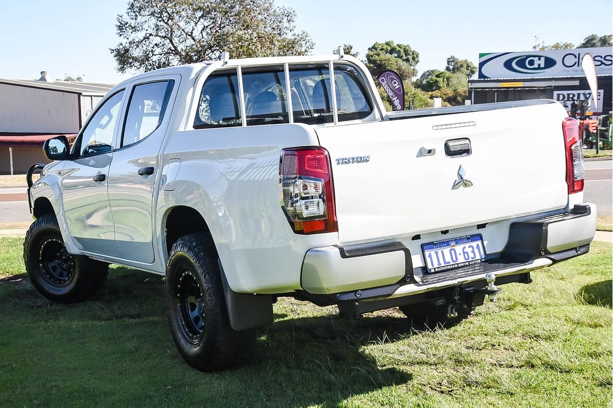 2020 Mitsubishi Triton GLX ADAS MR 4X4