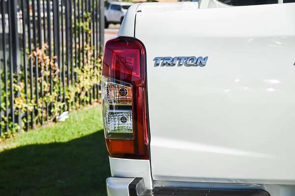 2020 Mitsubishi Triton GLX ADAS MR 4X4