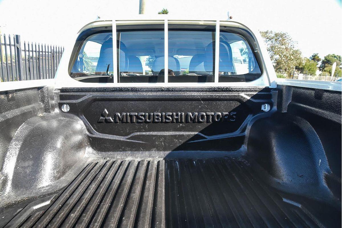2020 Mitsubishi Triton GLX ADAS MR 4X4
