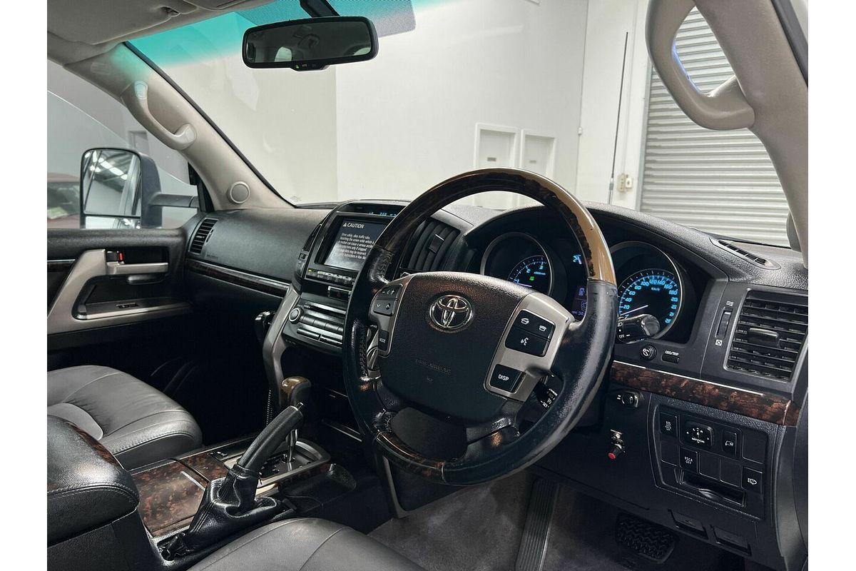 2008 Toyota Landcruiser Sahara VDJ200R