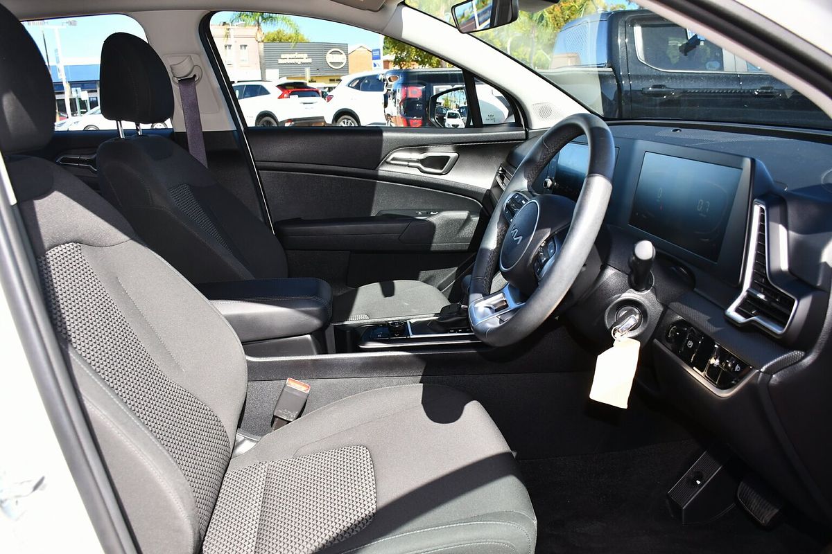 2023 Kia Sportage S NQ5