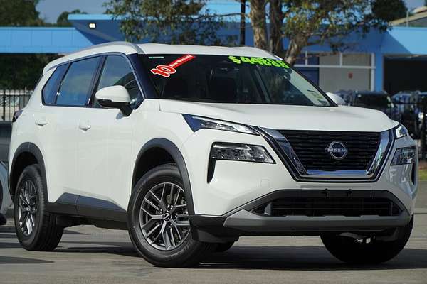 2025 Nissan X-TRAIL ST T33