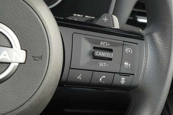2025 Nissan X-TRAIL ST T33