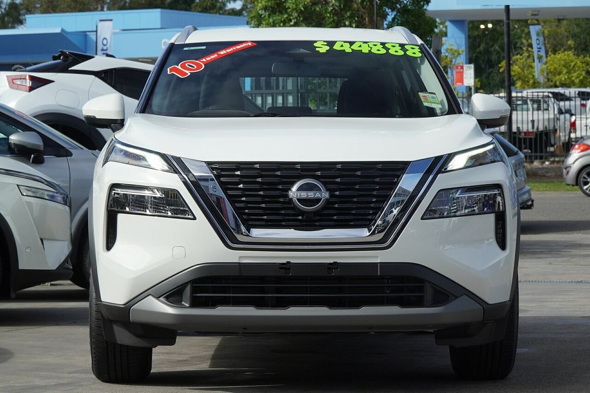 2025 Nissan X-TRAIL ST T33
