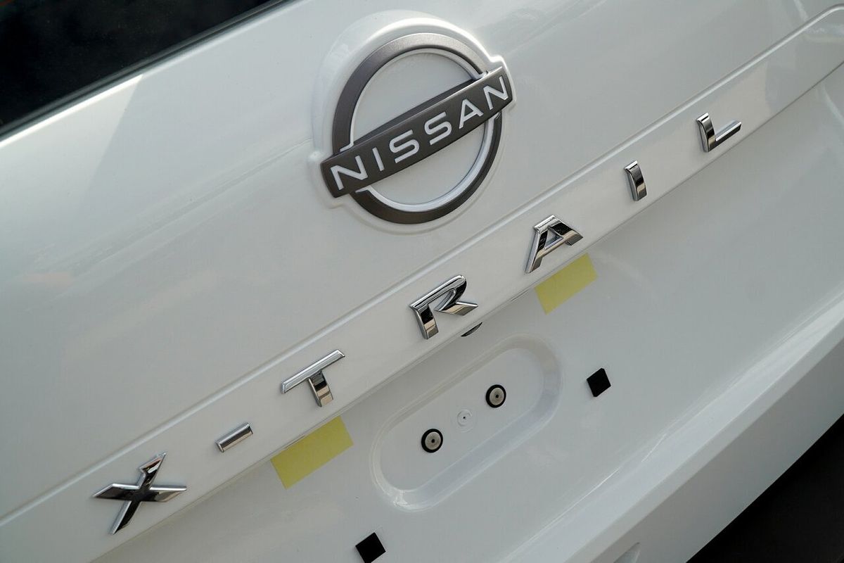 2025 Nissan X-TRAIL ST T33