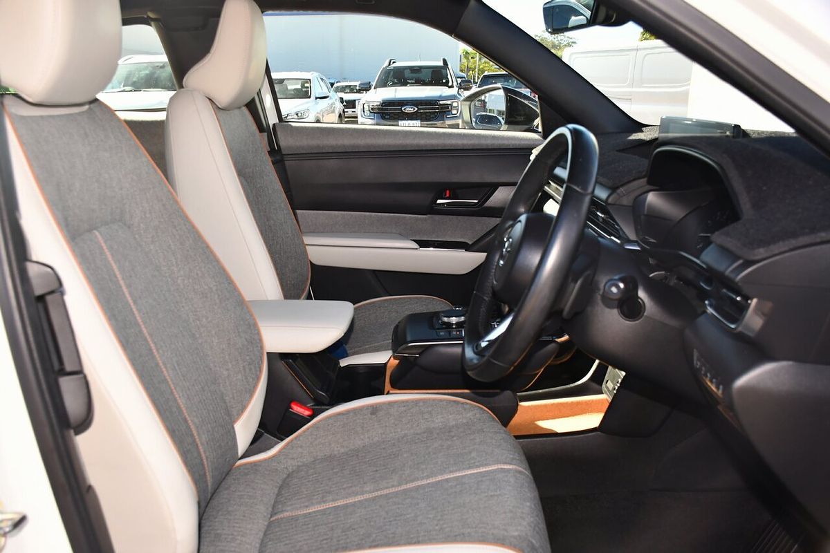 2021 Mazda MX-30 G20e Touring DR Series