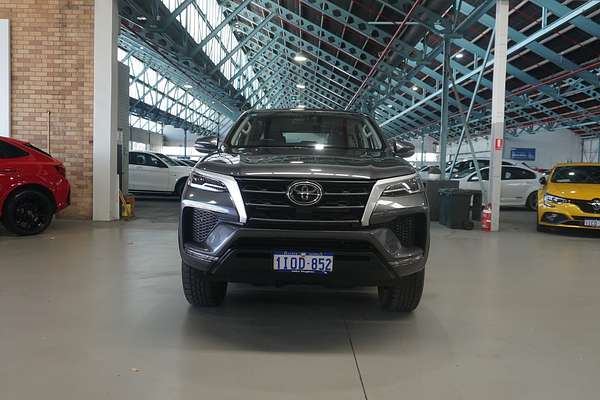 2022 Toyota Fortuner GX GUN156R