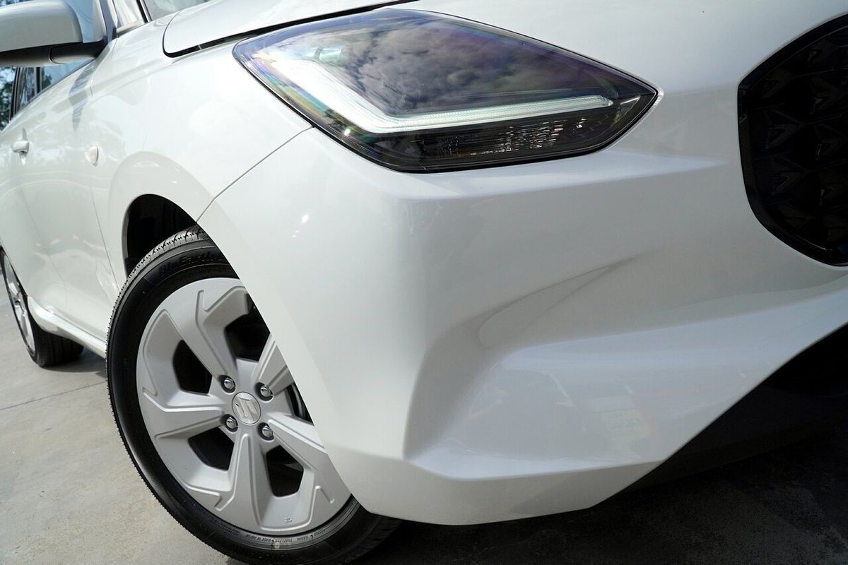 2024 Suzuki Swift Hybrid Plus UZ