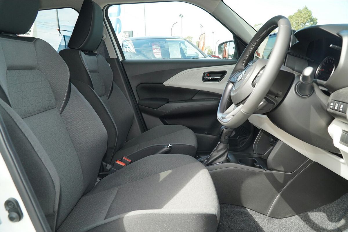 2024 Suzuki Swift Hybrid Plus UZ