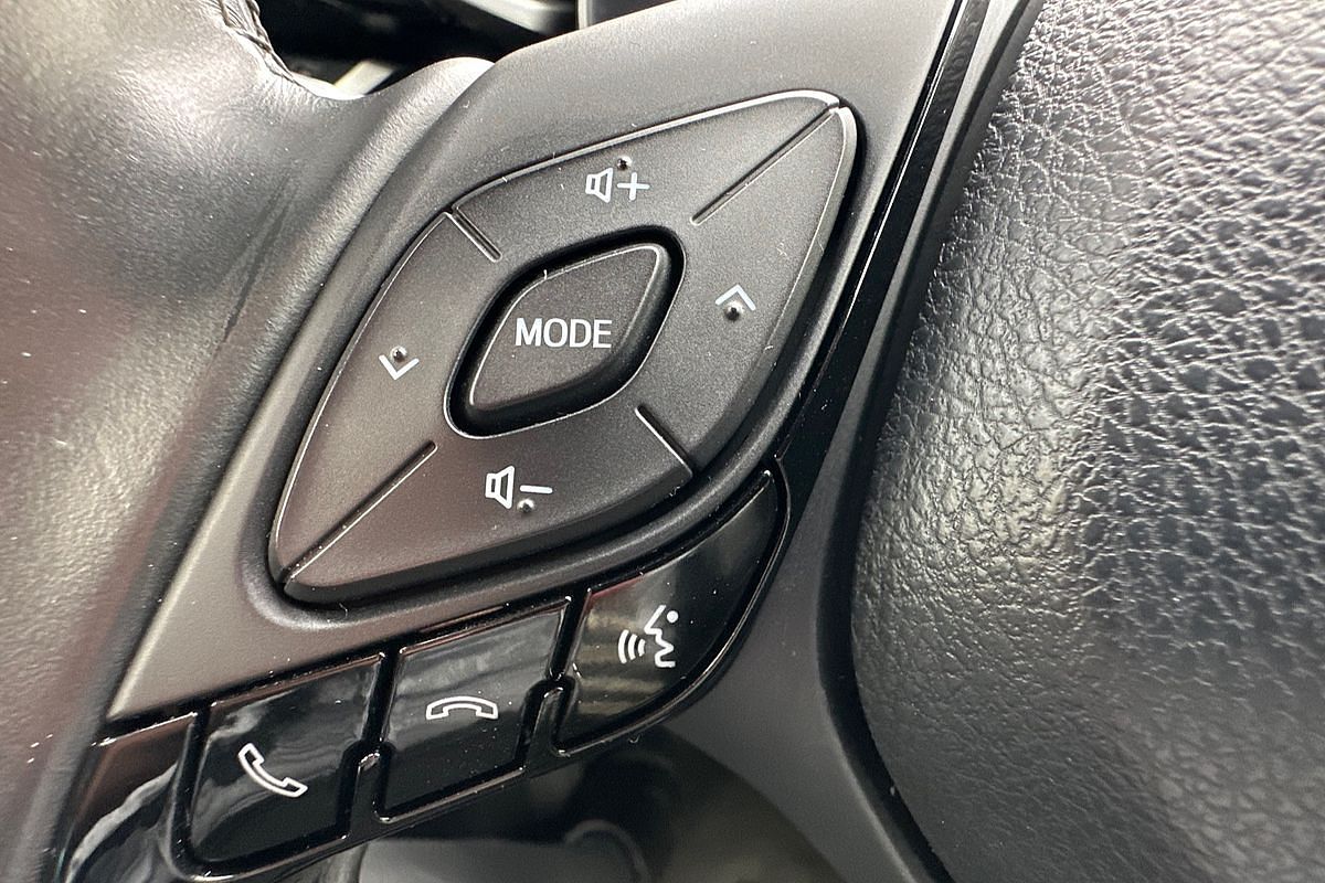 2019 Toyota C-HR NGX10R