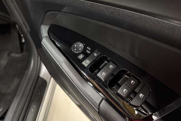2022 Kia Sportage SX NQ5