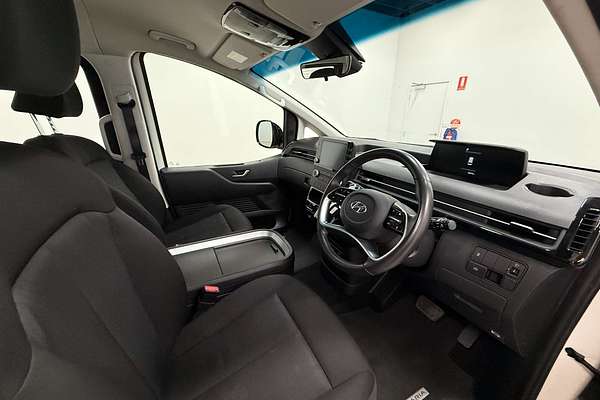 2022 Hyundai STARIA US4.V2