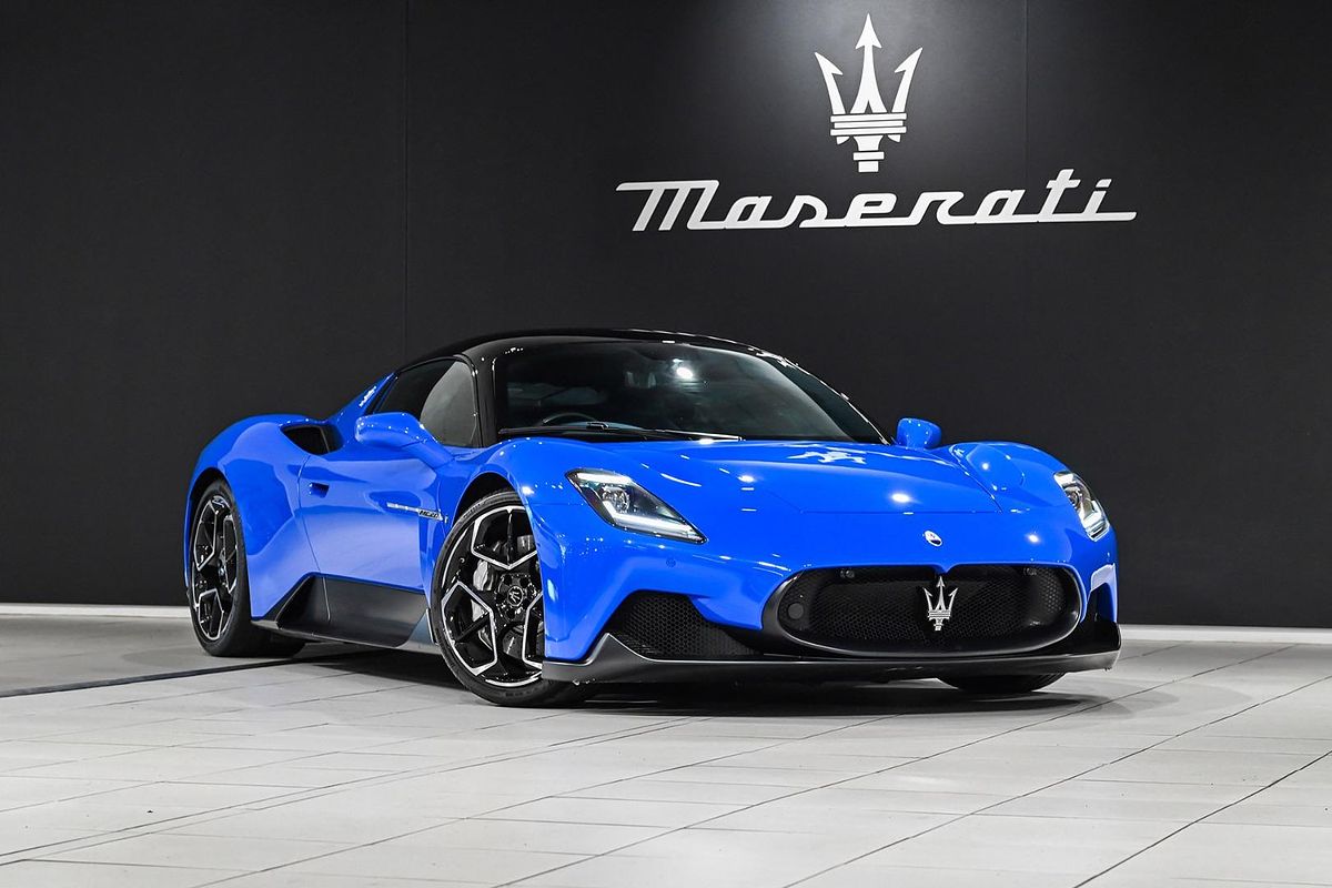2022 Maserati MC20 M240