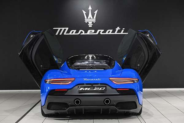 2022 Maserati MC20 M240
