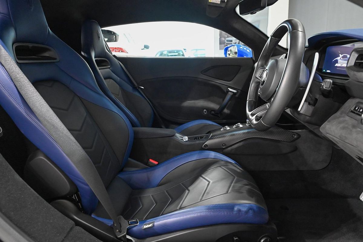 2022 Maserati MC20 M240